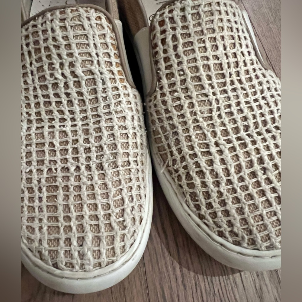 Chanel Crochet Trim Beige White Slip On Sneakers 36.5 - Picture 8 of 8